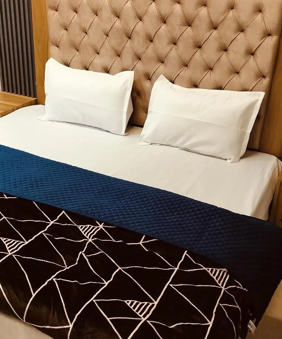 Madan Kunj B & B Mall Road Σίμλα Bed and Breakfast